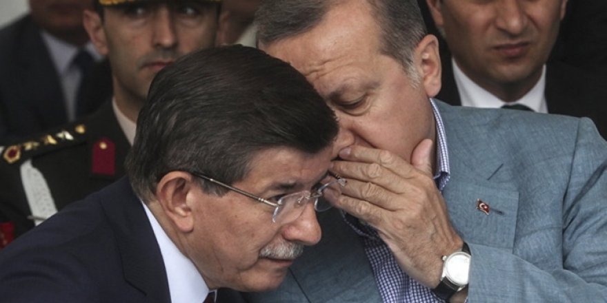 Uğuroğlu'ndan çok tartışılacak "Davutoğlu resmen Erdoğan'a rakip oldu" çıkışı!