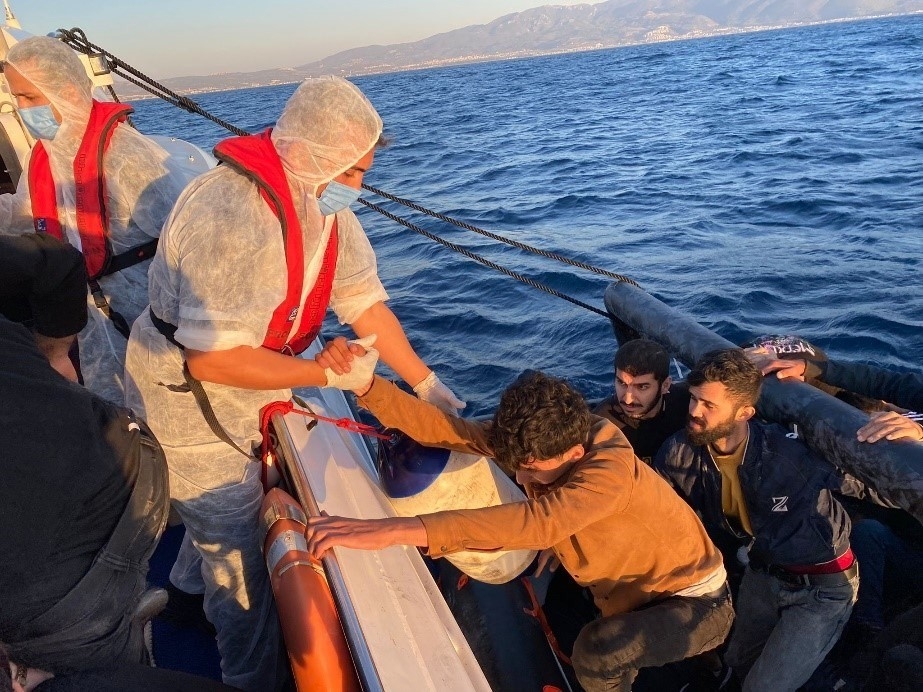 Aydın’da 67 düzensiz göçmen kurtarıldı