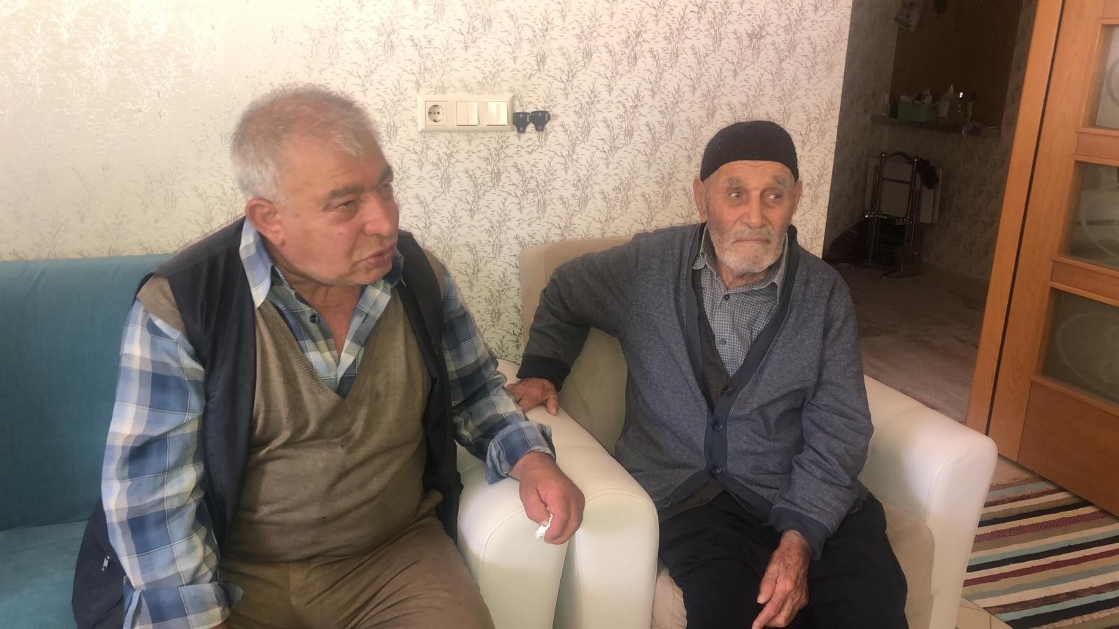 107 yaşındaki Osman dede, 40 yıldır kayıp olan oğluna kavuştu