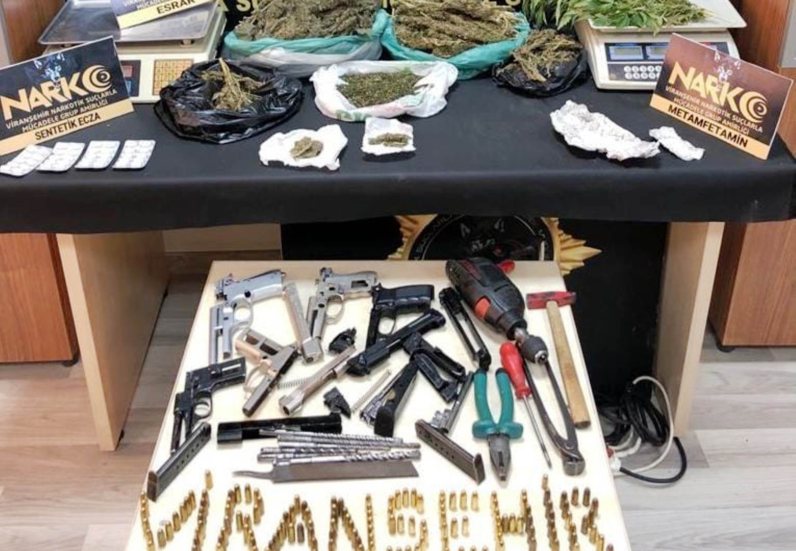 Şanlıurfa’da uyuşturucu tacirlerine operasyon: 12 gözaltı