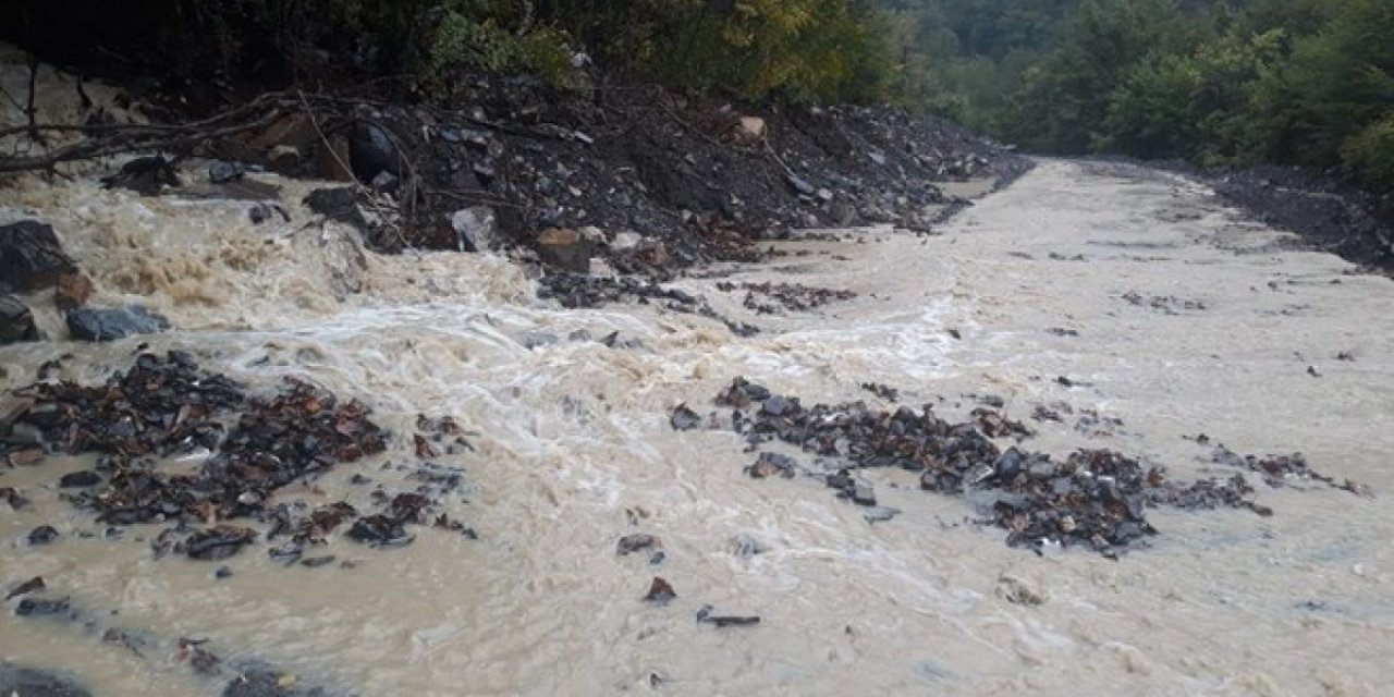 Kastamonu'da sel: Bazı köylere ulaşım kesildi