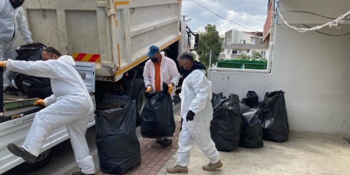 Bu evden 1 buçuk kamyon çöp çıktı