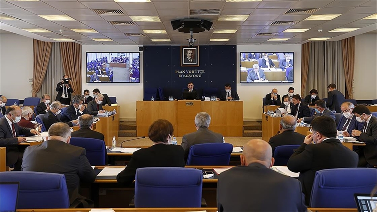 Vergi Kanunlarına İlişkin Düzenleme İçeren Teklif Plan Ve Bütçe Komisyonunda Kabul Edildi