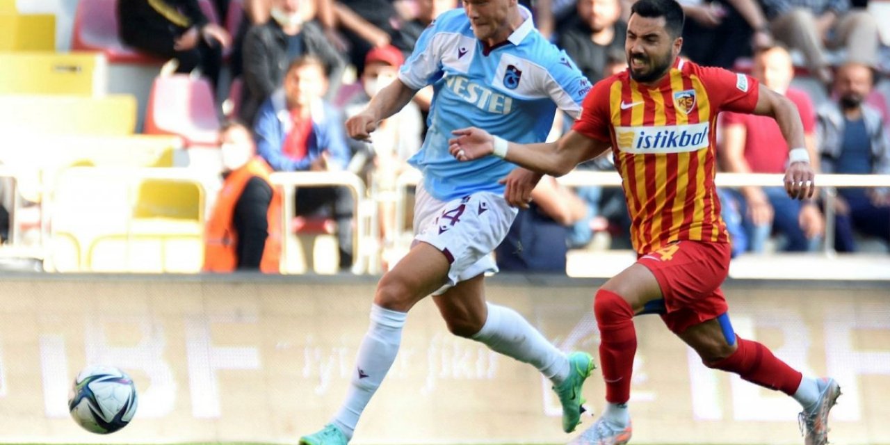 Andreas Cornelius: Ligdeki en iyi takım biziz