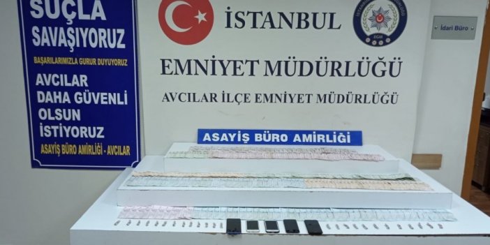 Sokak satıcılarına operasyon: 12 gözaltı