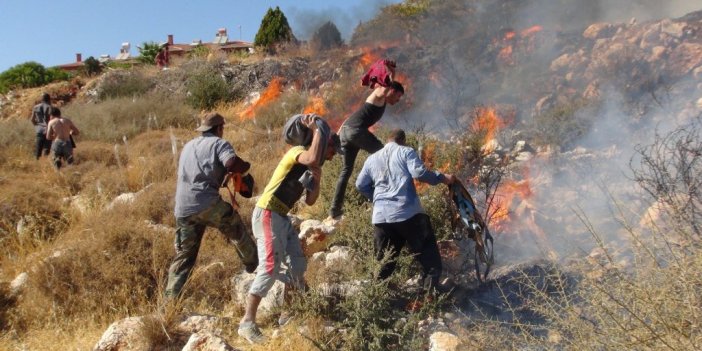 Bu sefer yangın savaşçıları inşaat işçileri oldu