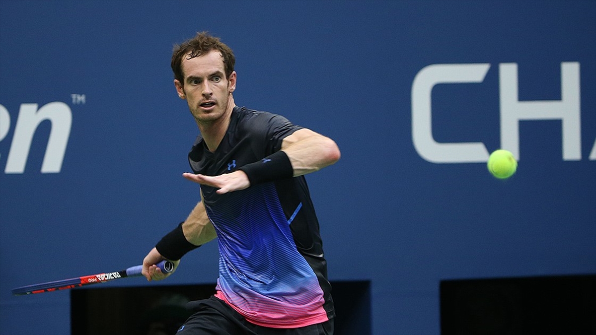 Büyük Britanyalı Tenisçi Andy Murray, Çaldırdığı Alyansını Arıyor
