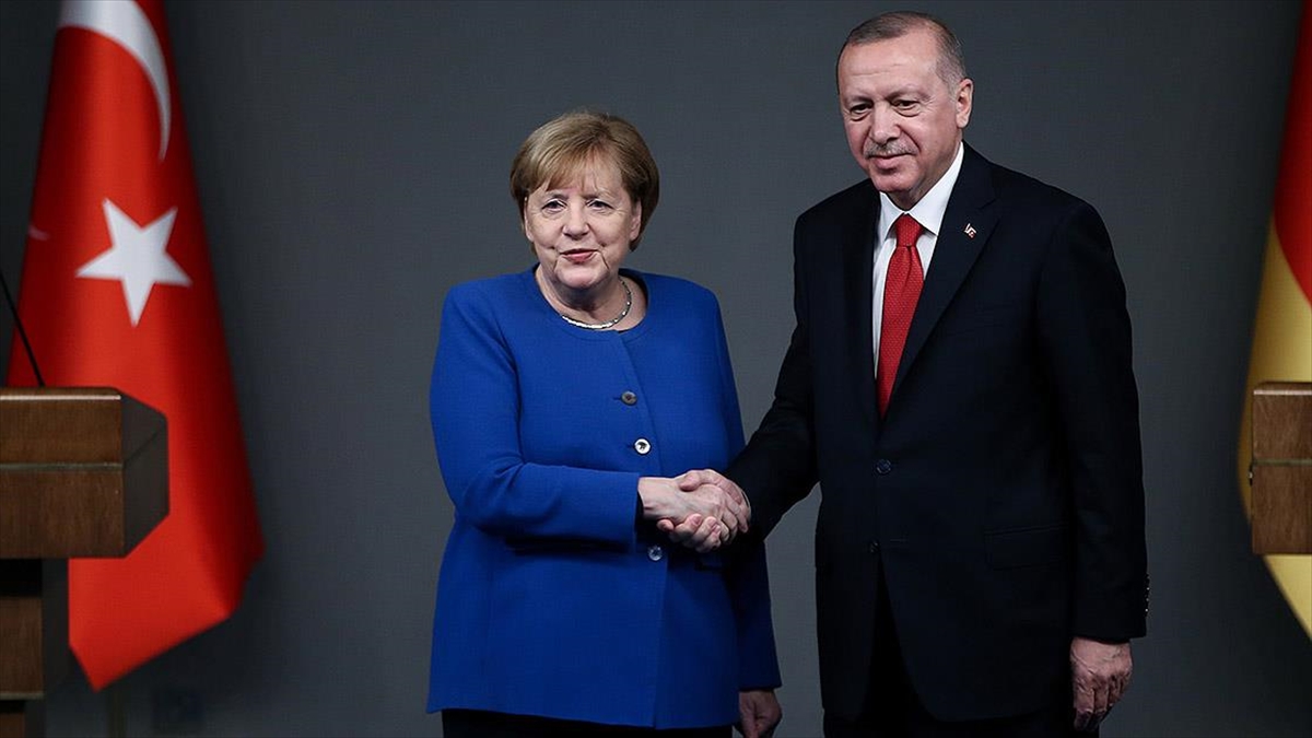 Almanya Başbakanı Merkel, 16 Ekim'de Türkiye’yi Ziyaret Edecek