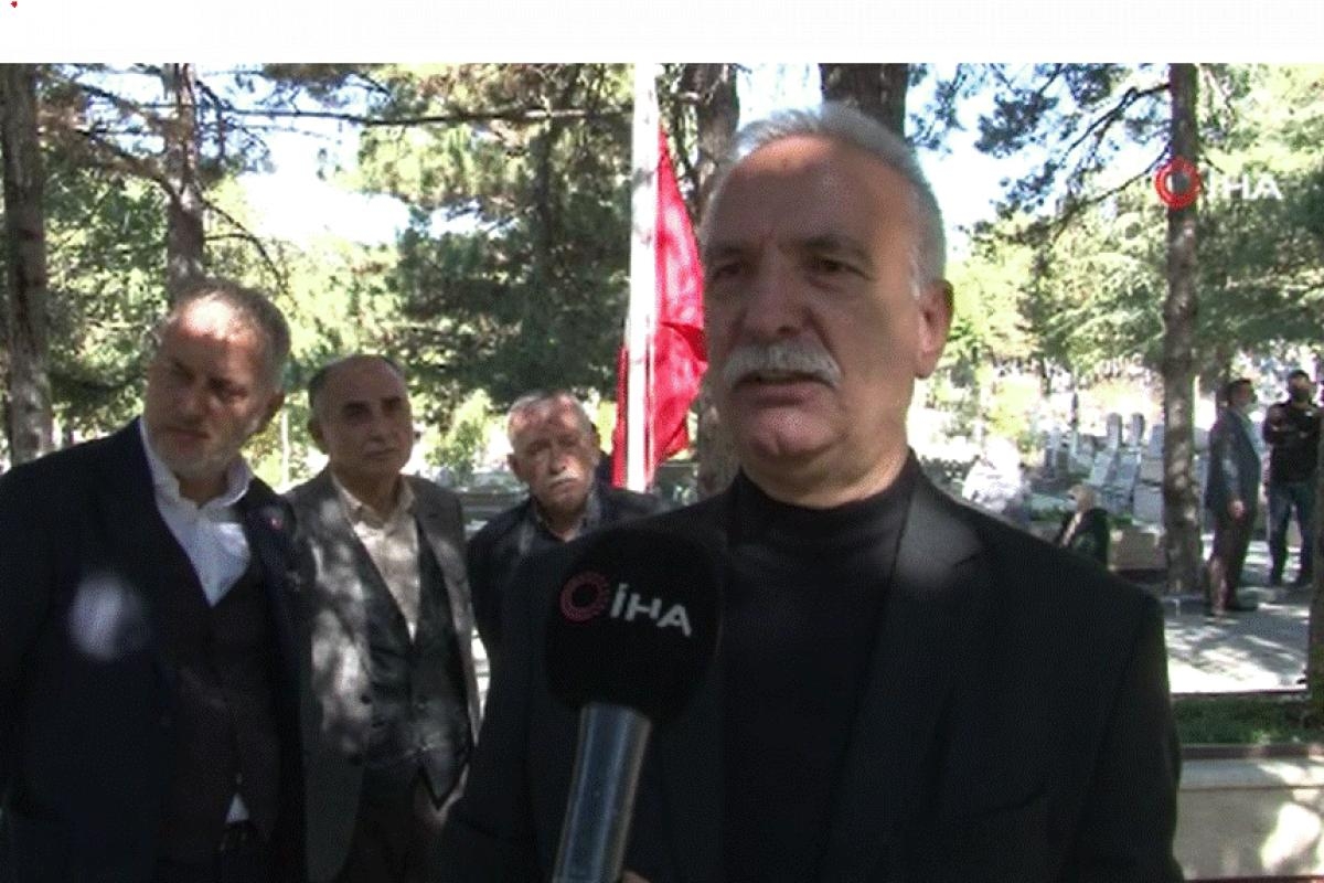 Evren, ’Bir Sağdan Bir Soldan’ Dedi, Asıldıktan Sonra Beraat Etti