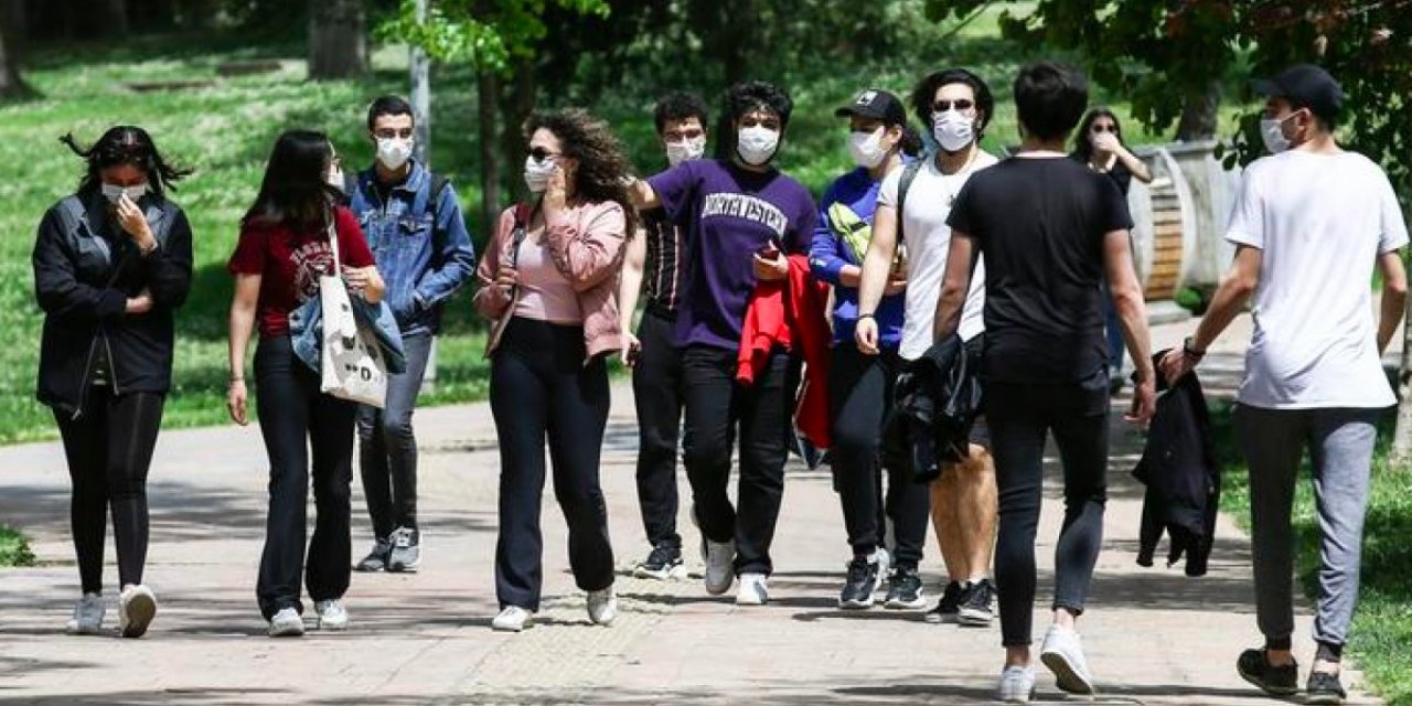 İspanya'da ailesinden ayrı yaşamak isteyenlere aylık 250 euro destek verilecek