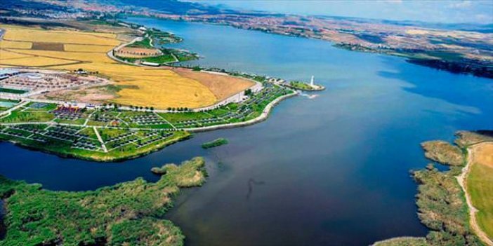 Mogan Gölünün Temizlenme İşi Rezaletle mi Sonuçlandı?