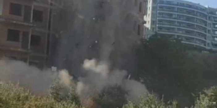 Kepçe operatörünün yıkmak istediği bina kendisi yıkıldı