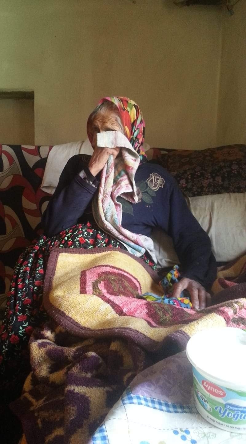 93 yaşındaki yaşlı kadın evinde çıkan yangında hayatını kaybetti