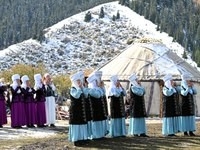 Kırgızistan’da Halk Kahramanı Birnazar Biy’in Doğumunun 300’üncü Yılı Kutlandı