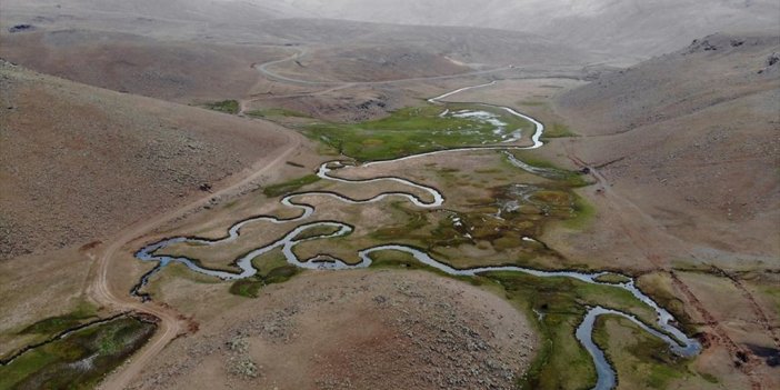 Ağrı'nın Volkanik Platolarındaki Mendereslerde Sonbahar Güzelliği