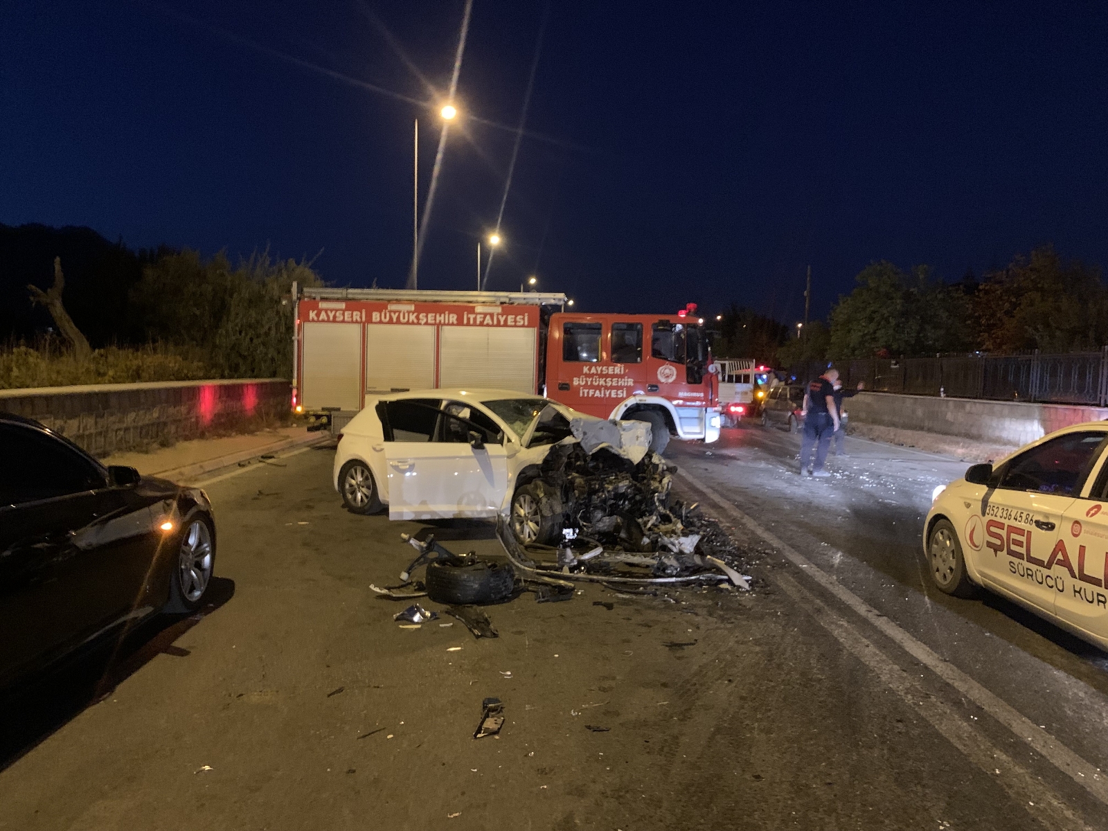 Kayseri’de facia gibi zincirleme kaza: 2’si ağır 6 yaralı