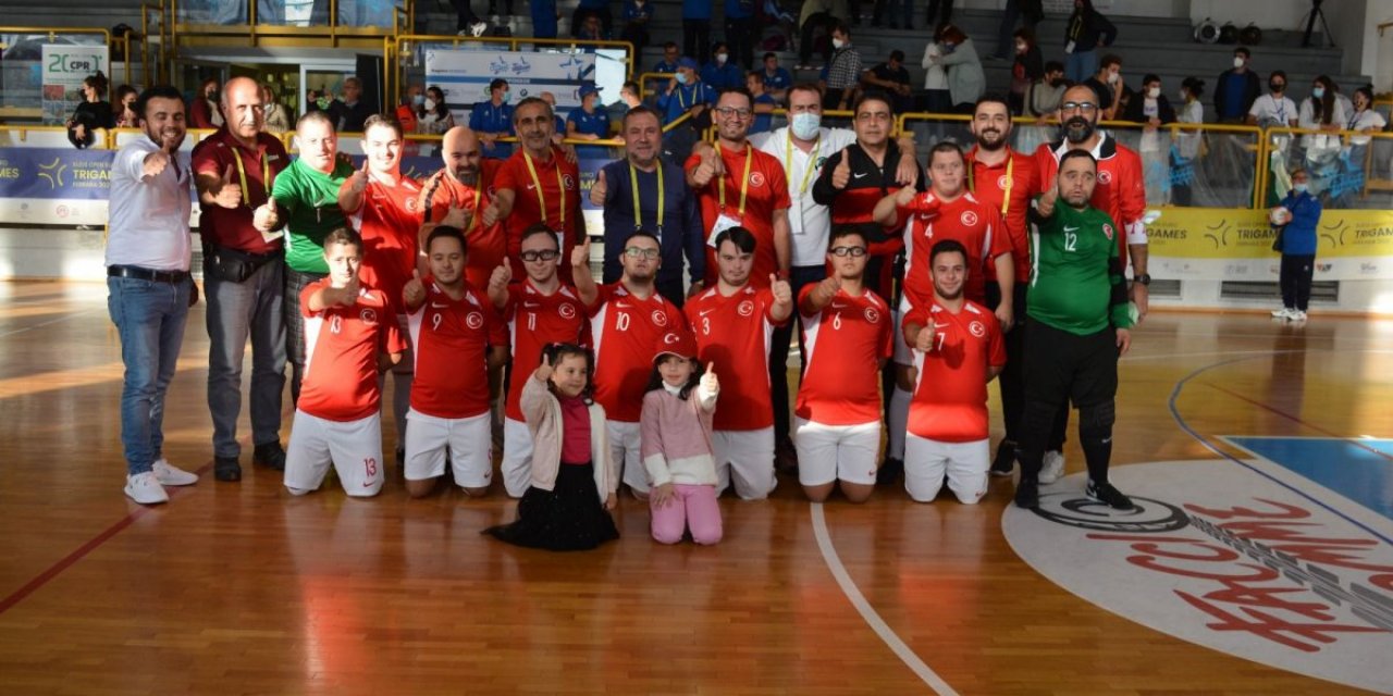 Down Sendromlular Futsal Milli Takımı Avrupa Şampiyonu oldu