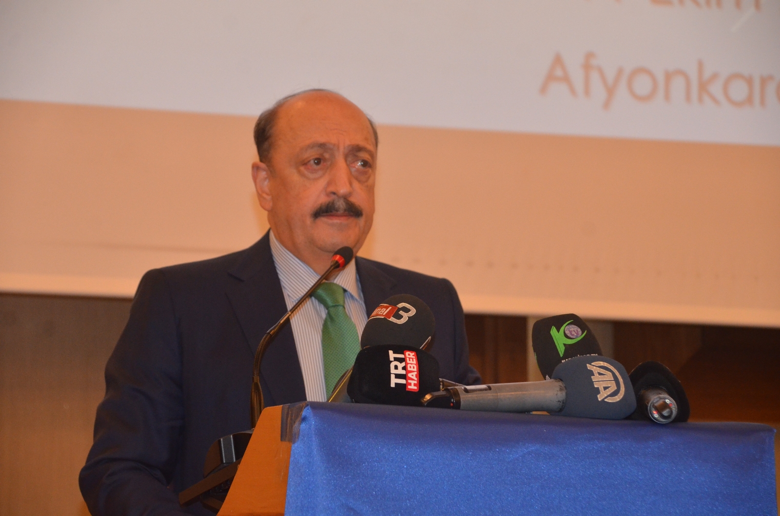 Bakan Bilgin: “Asgari Ücret Bir Sosyal Adalet Mekanizması Olarak İşleyecektir”