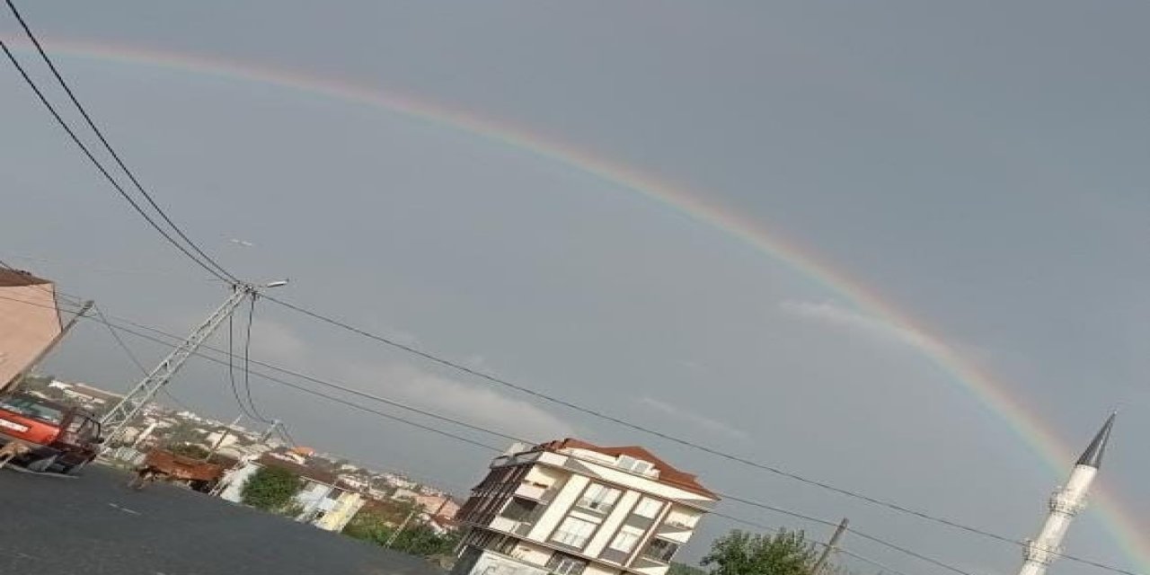 İstanbul’a gök kuşağı sürprizi