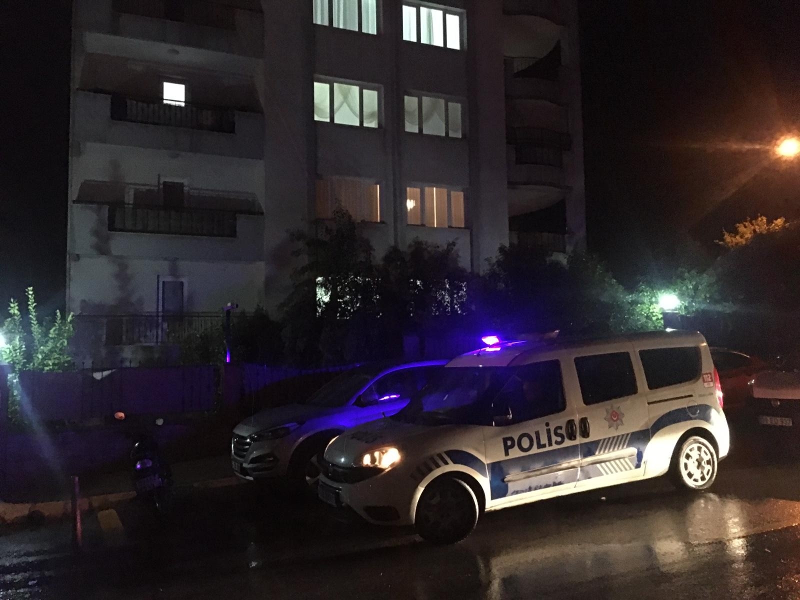 Aydın’da 53 Yaşındaki Hakim Evinde Ölü Bulundu