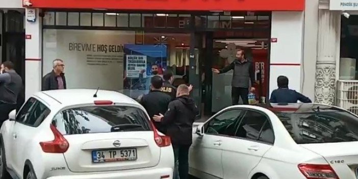 Birevim Şubesinin Önünde Üzerine Benzin Dökerek İntihara Teşebbüs Etti