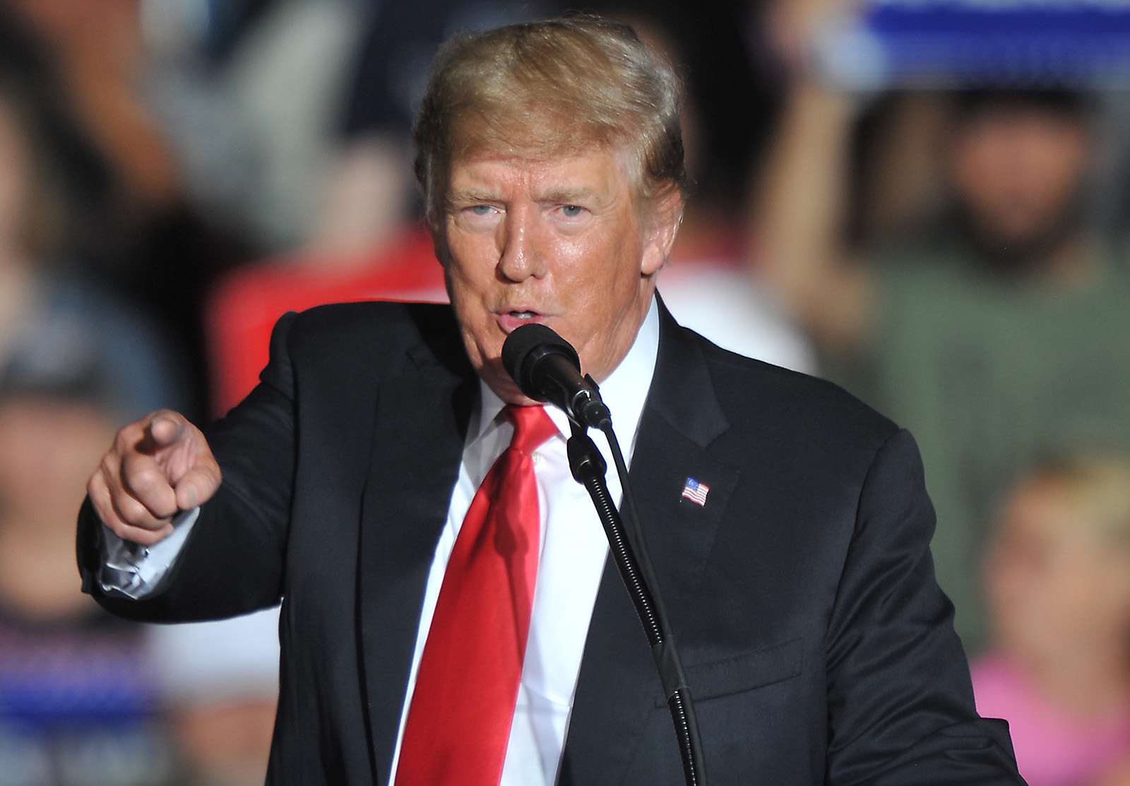 Trump: "Beni hala özlemediniz mi?"