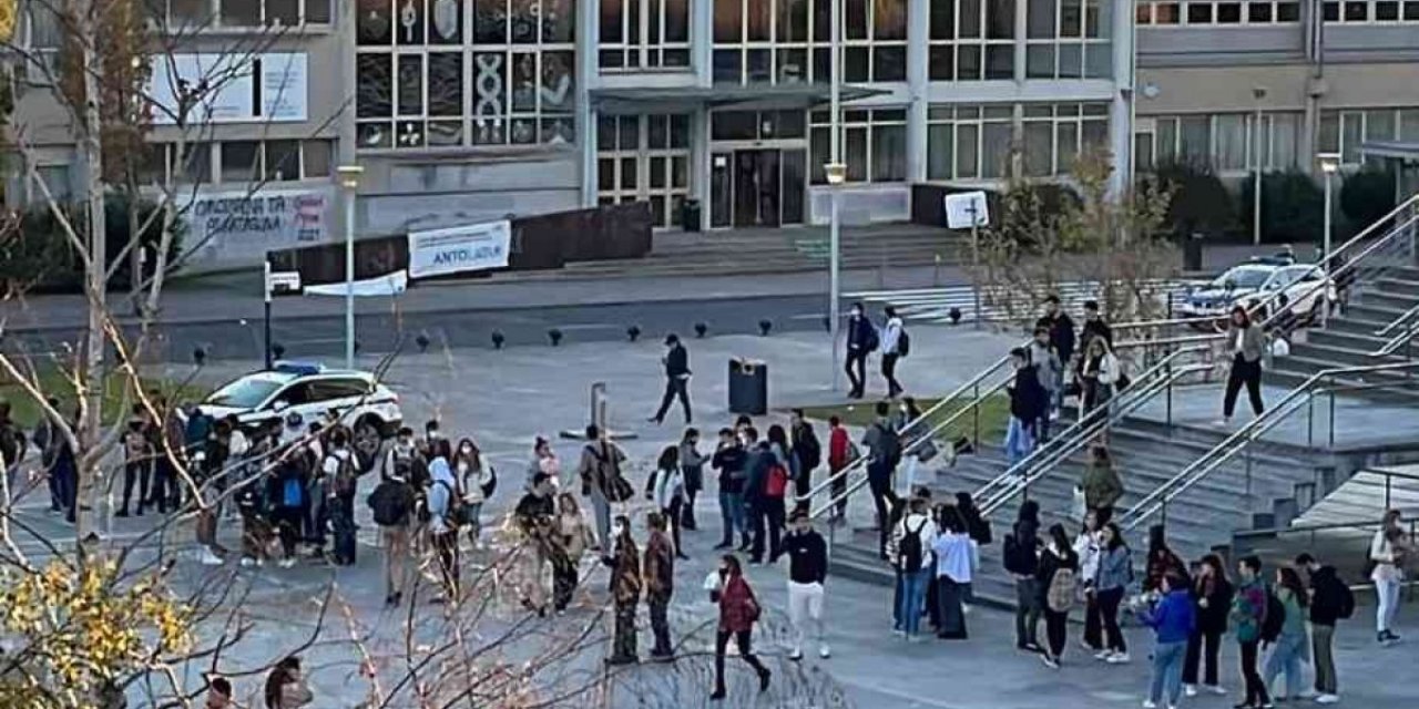 İspanya'da üniversiteye silahlı saldırı