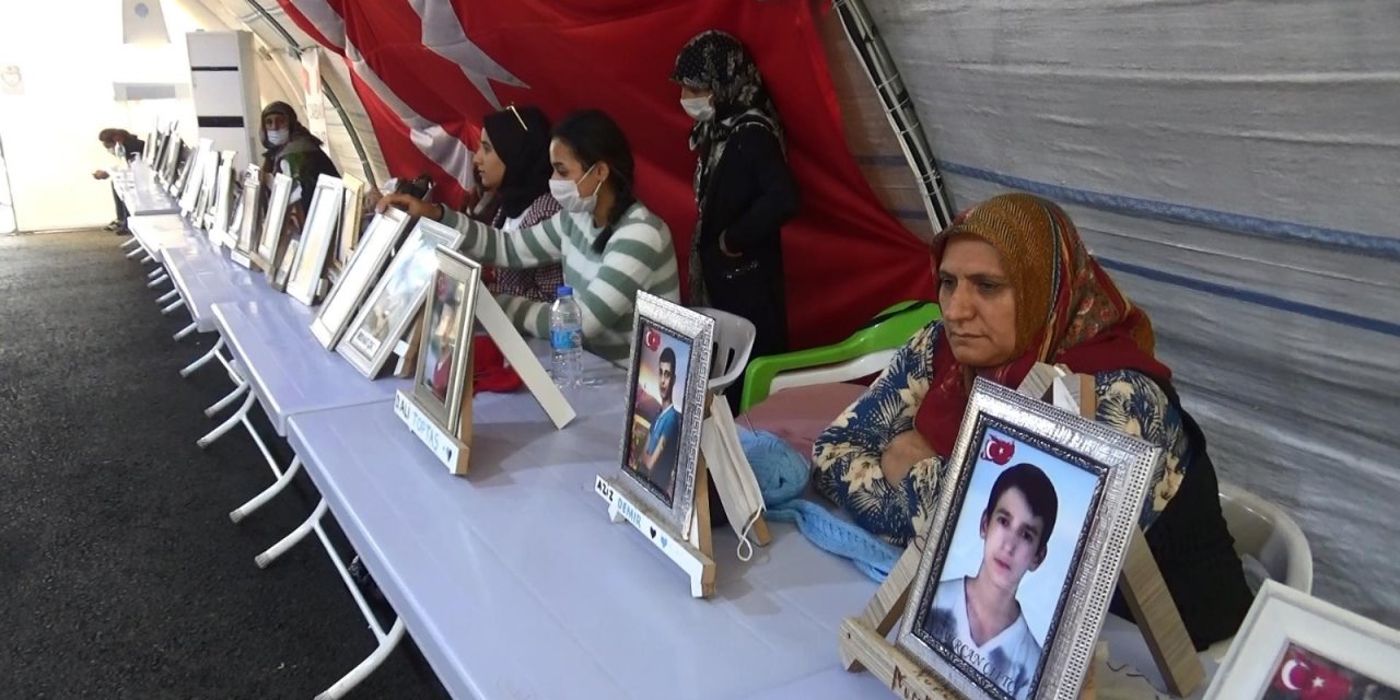 Evlat nöbetindeki baba Süleyman Aydın: “İmamoğlu’nun Pervin Buldan ile birlikte diktiği fidanlar asla yeşermeyecektir"