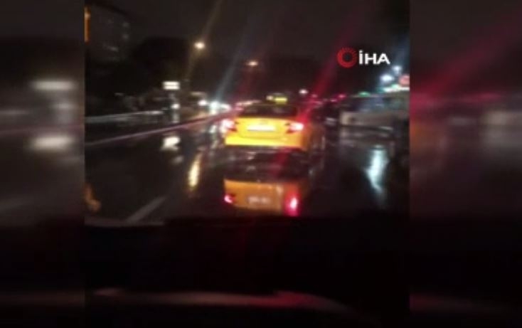 Esenler’de Taksici Terörü Kamerada