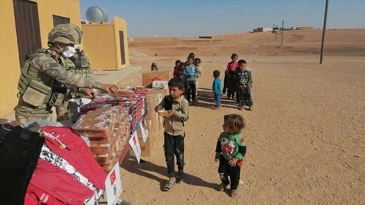 Msb'den Barış Pınarı Bölgesindeki İhtiyaç Sahiplerine Yardım