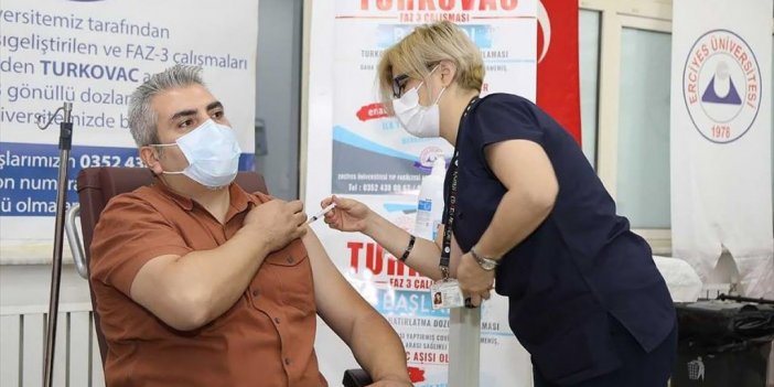 Turkovac Aşısı, 2 Doz Sinovac Aşısı Olmuş Gönüllülere Uygulanmaya Başlandı