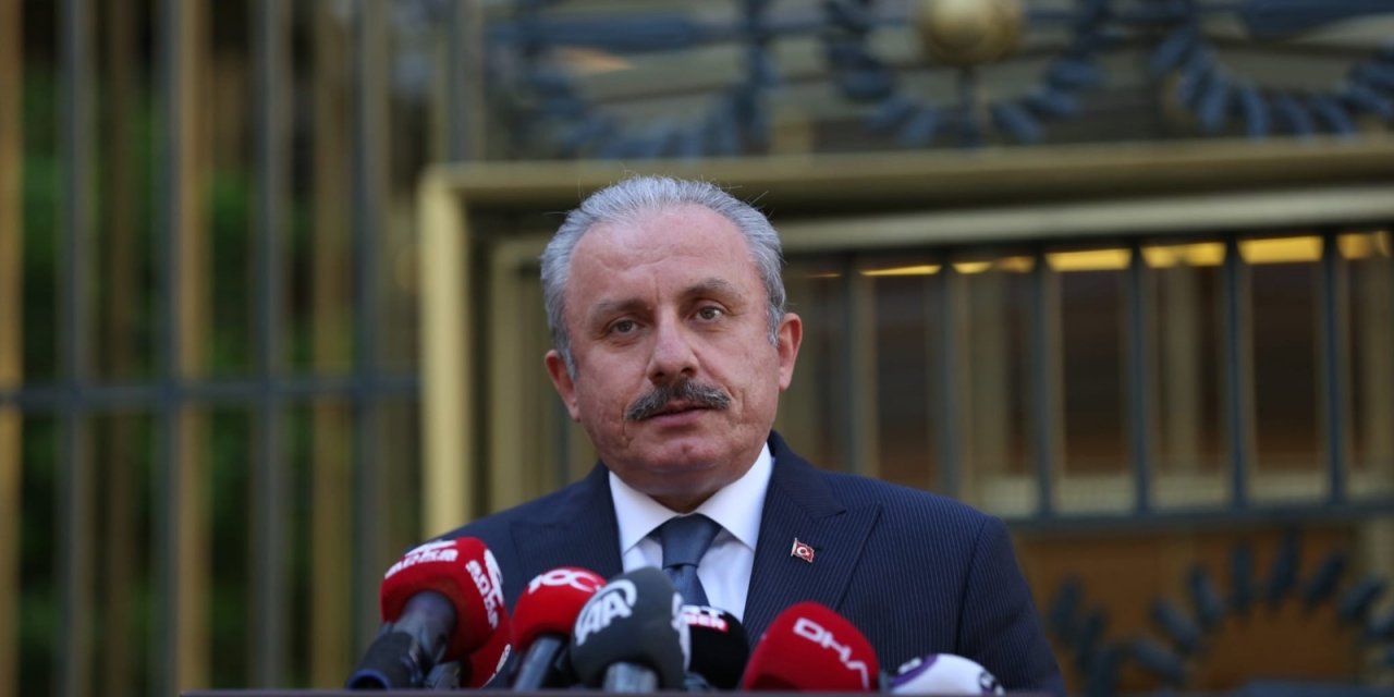 TBMM Başkanı Şentop: “Mahkemenin nasıl karar vereceğini söylemek büyük bir haddini bilmezliktir”