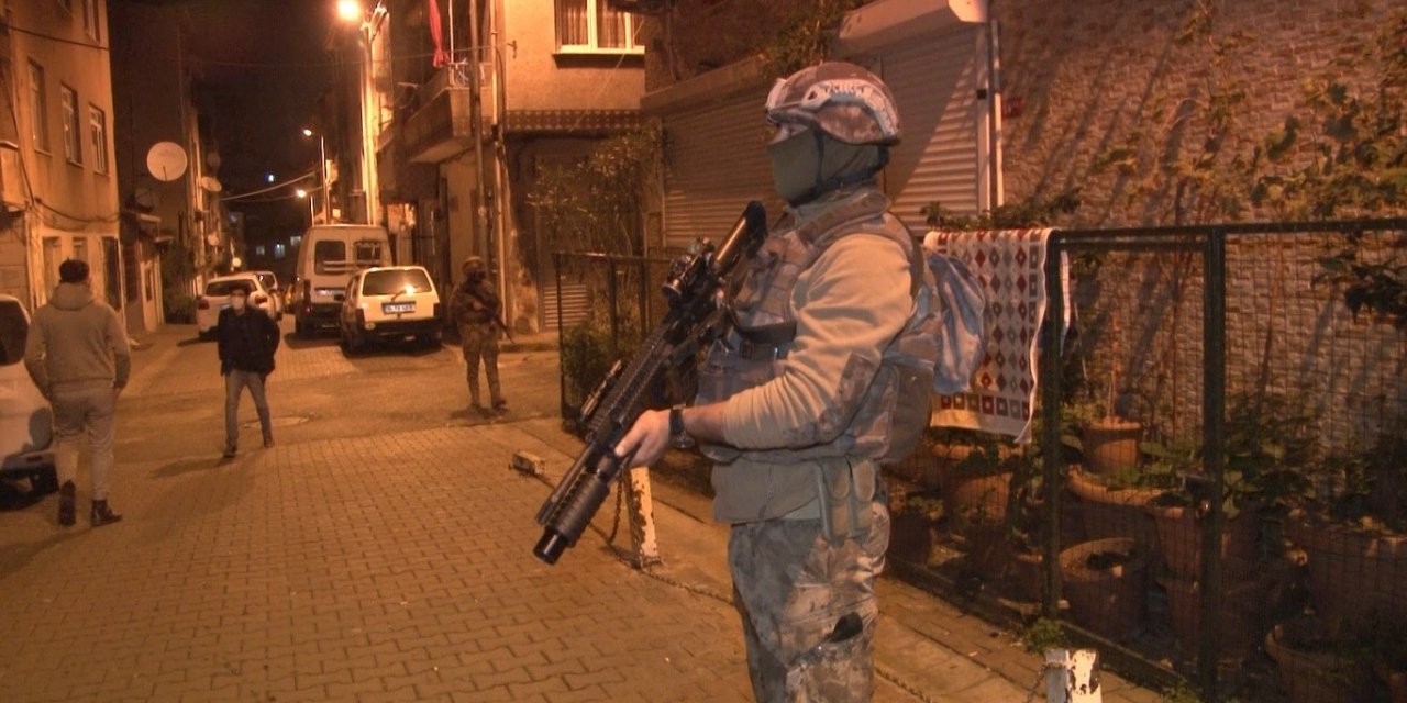 İstanbul’da uyuşturucu tacirlerine eş zamanlı operasyon