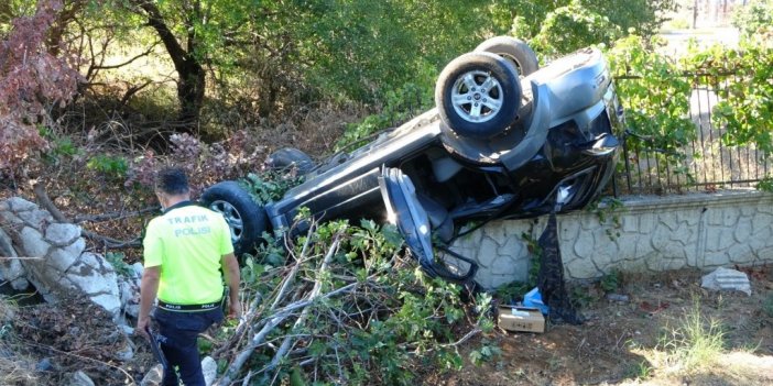 Takla atarak hurdaya dönen araçtan, burnu kanamadan çıktı