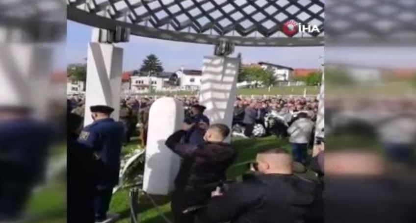 Bosna Hersek’in ilk Cumhurbaşkanı İzzetbegoviç vefatının 18. yıldönümünde anıldı