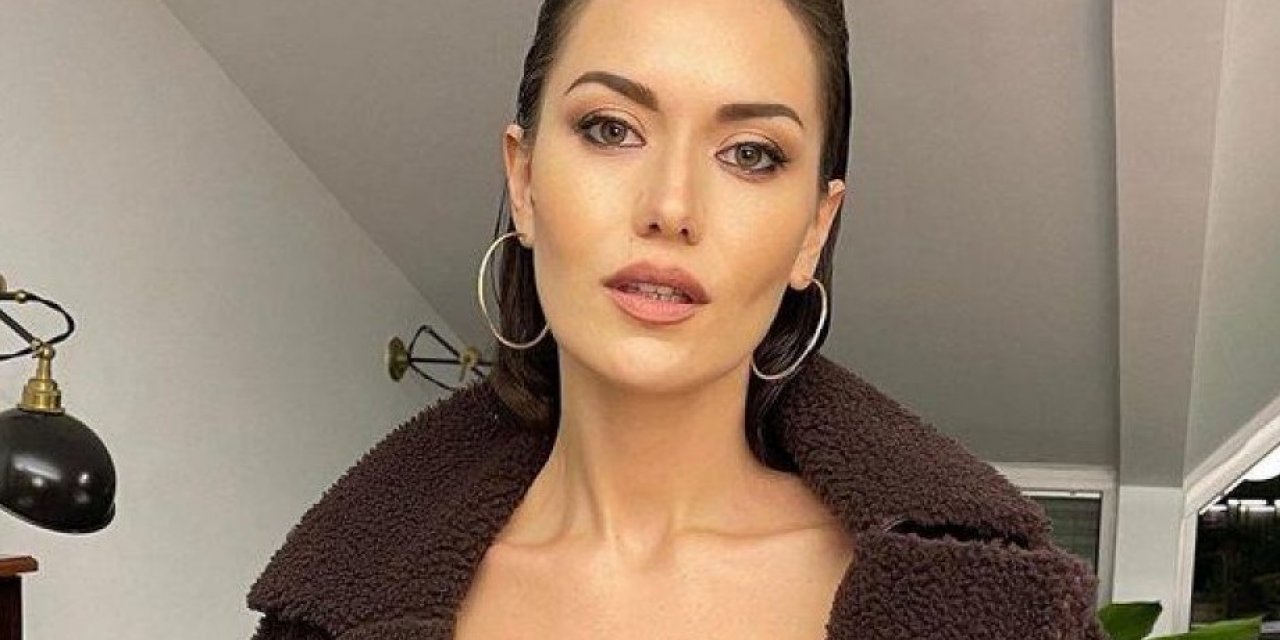 Fahriye Evcen'in elbisesi sosyal medyayı salladı