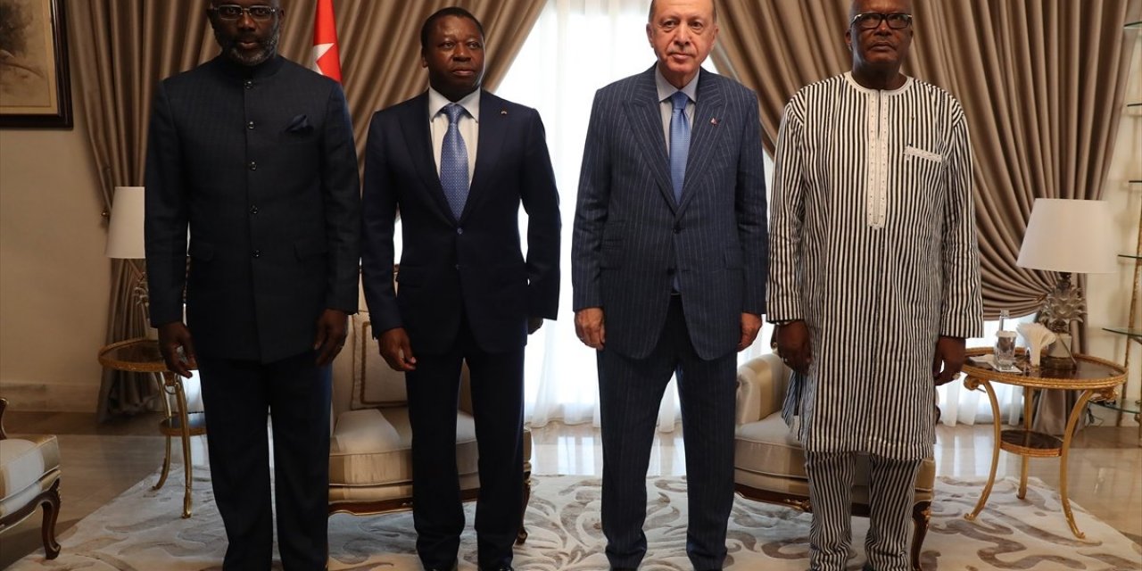 Cumhurbaşkanı Erdoğan, üç Afrika lideriyle bir araya geldi