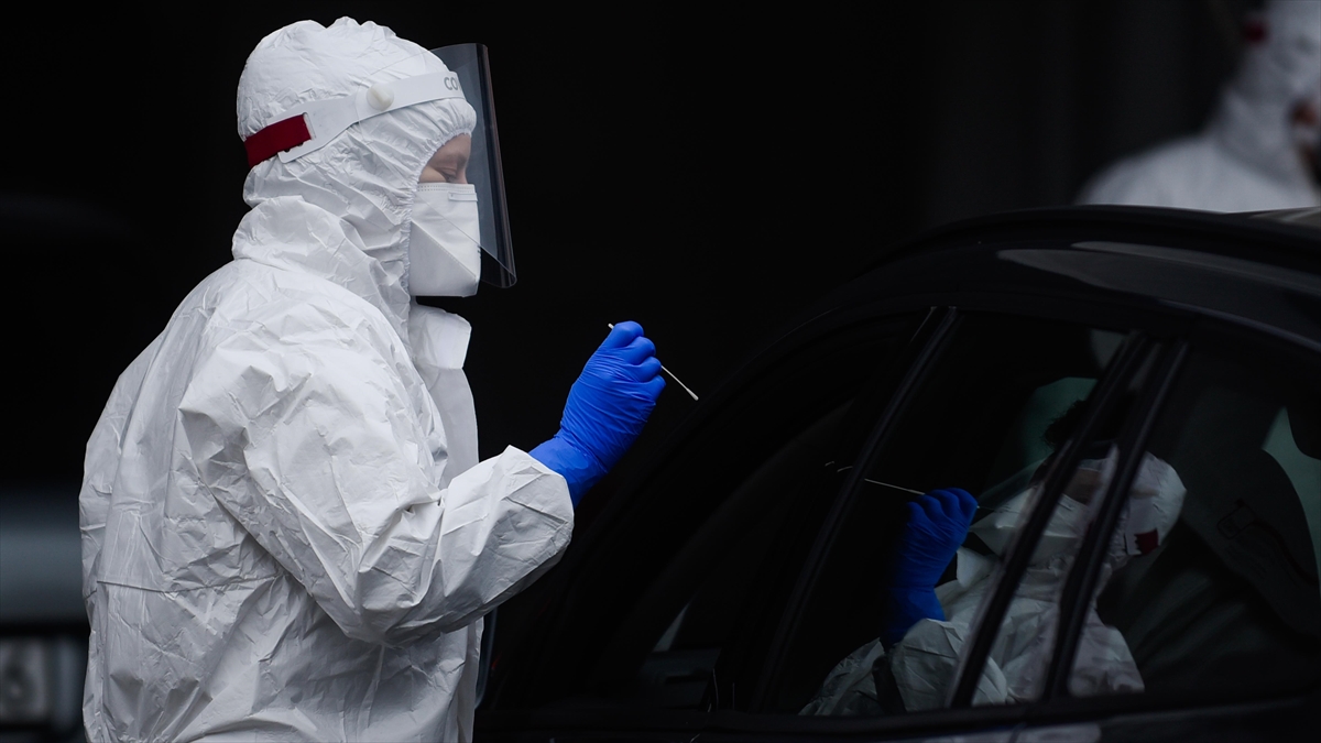 Dsö, Avrupa'da Son Bir Haftada Kovid-19 Vakalarının Yüzde 7 Arttığını Açıkladı