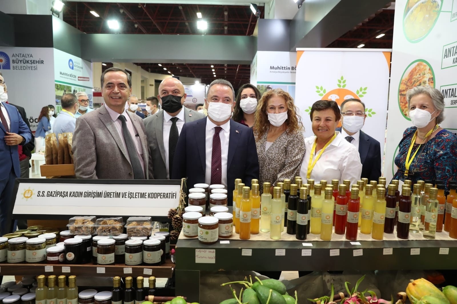 Başkan Böcek:“Üreticinin Ve Alın Terinin Yanında Olmaya Devam Edeceğiz”