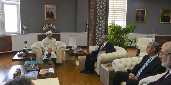 Diyanet İşleri Başkanı Erbaş Kırgızistan’da