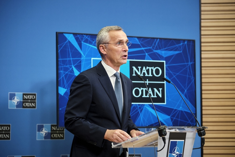 Stoltenberg: “Afganistan’ın Teröristler İçin Yeniden İdeal Bir Bölge Haline Gelmesini İstemiyoruz”