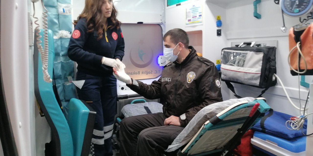 Gasp etmek istediği genci darp etti, bekçiyi bıçakladı, “Çek abi hatıra kalır” dedi