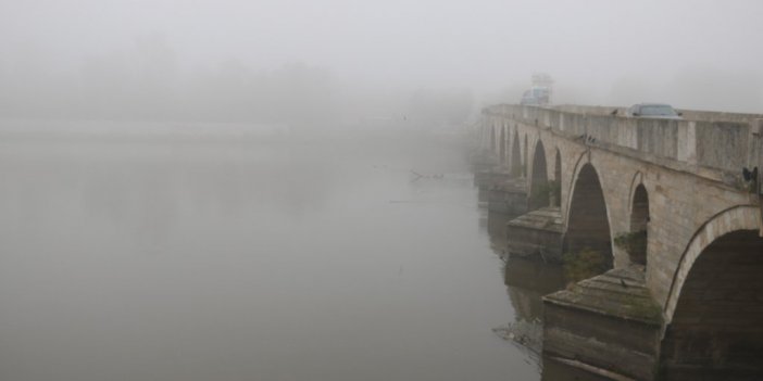 Sis kartpostallık görüntüler oluşturdu