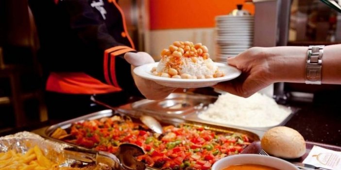 Gıda fiyatları hazır yemek sektörünün belini büküyor