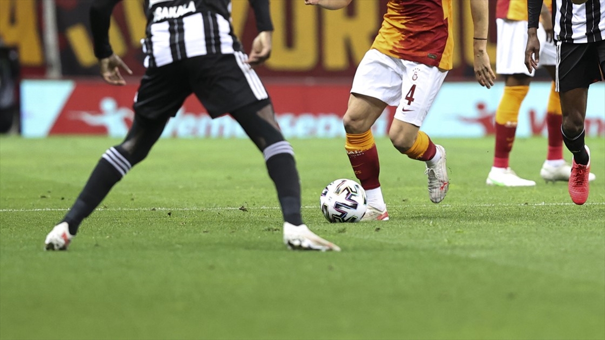 Beşiktaş-galatasaray Rekabetinde 350. Randevu!