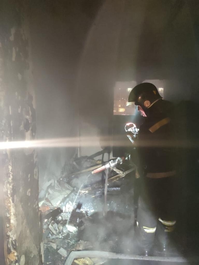 Rusya’da alevler arasında kalan 3 çocuk son anda kurtarıldı