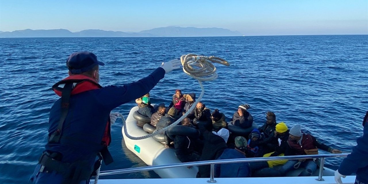 Aydın’da 79 düzensiz göçmen kurtarıldı