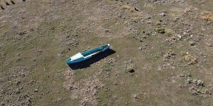 Suyu Aşırı Çekilen Beyşehir Gölü, Kış Yağışlarını Bekliyor