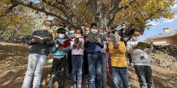 Başlattığı Kampanyayla Bingöllü Binlerce Köy Çocuğunu Kitapla Buluşturdu