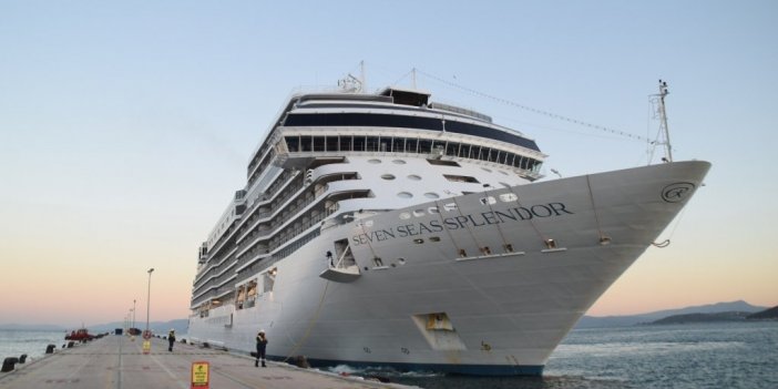 Lüks geminin ilk seferi Kuşadası’na